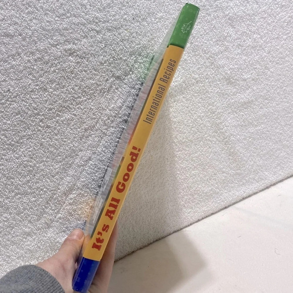 The Ultimate Vegetarian Collection It’s All Good! International Recipes Cookbook - Picture 10 of 11